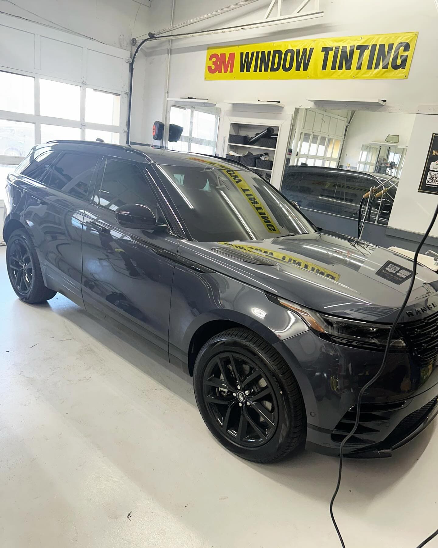 Range Rover Velar tint